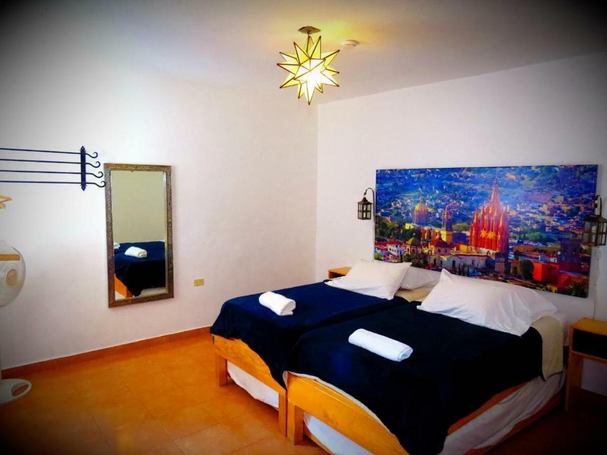 La Catrina Hostel San Miguel de Allende Eksteriør bilde